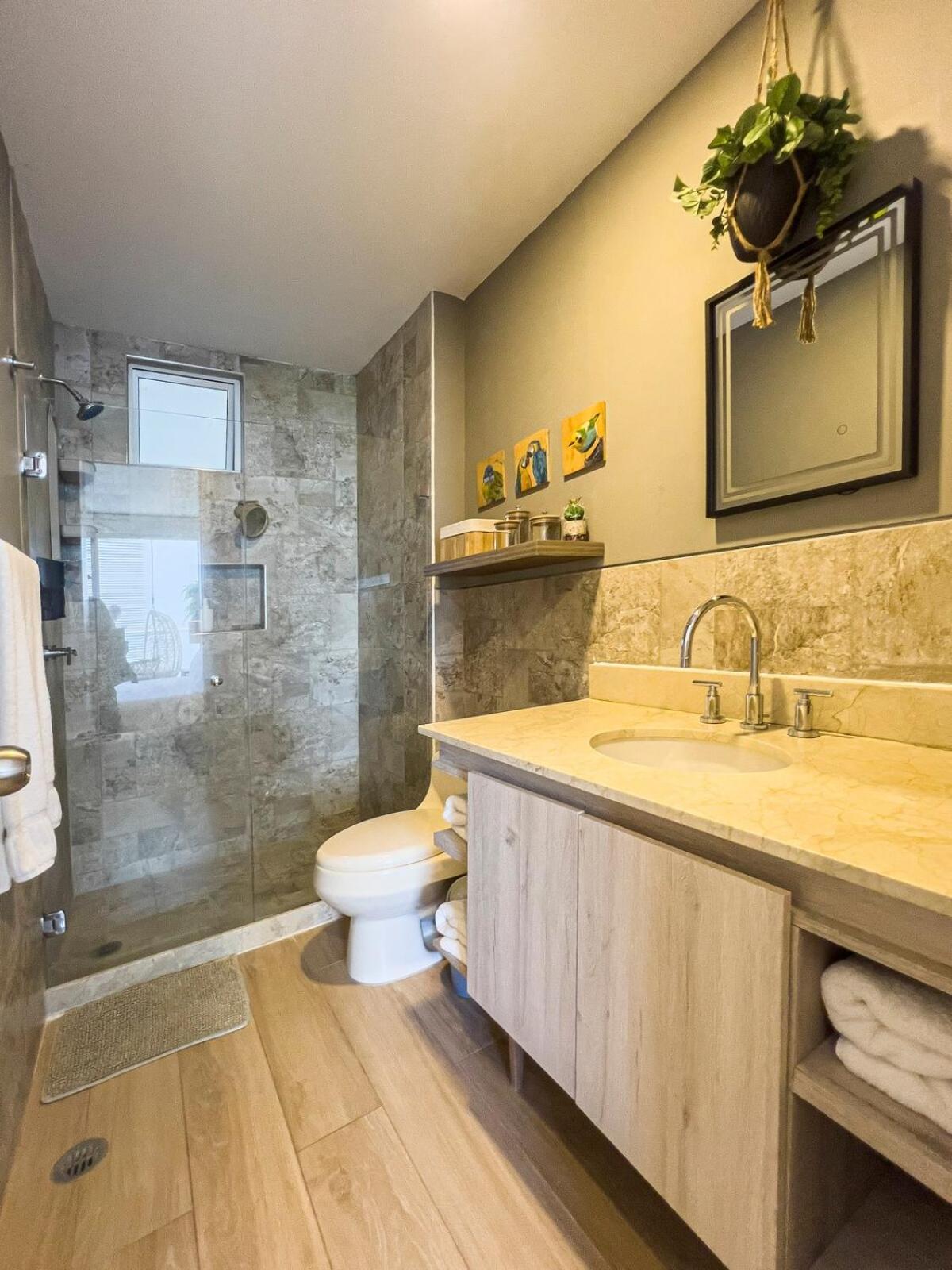 Apartment View, Exit To Playa Morros Tres *